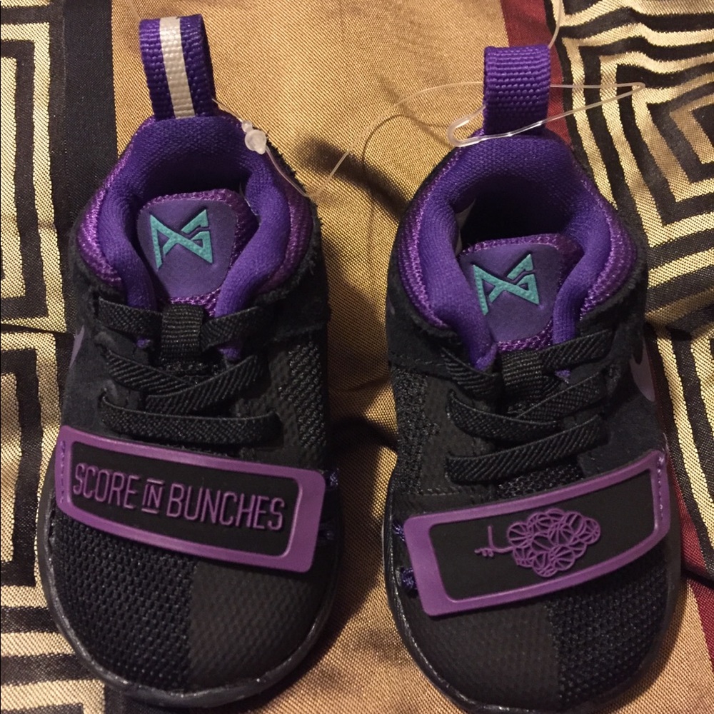 Nike Paul George “Score in Bunches”